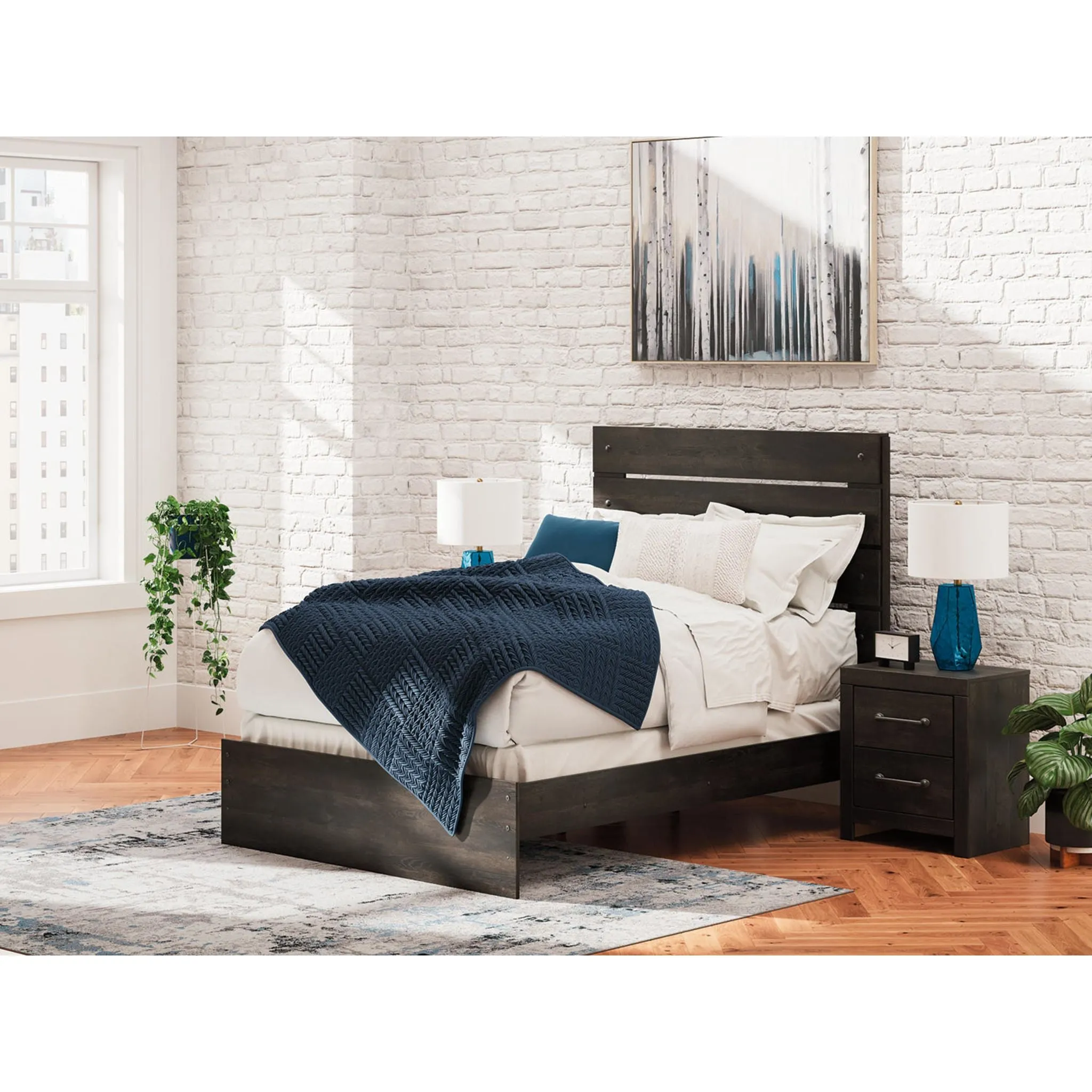 Delmorta Full Panel Bed