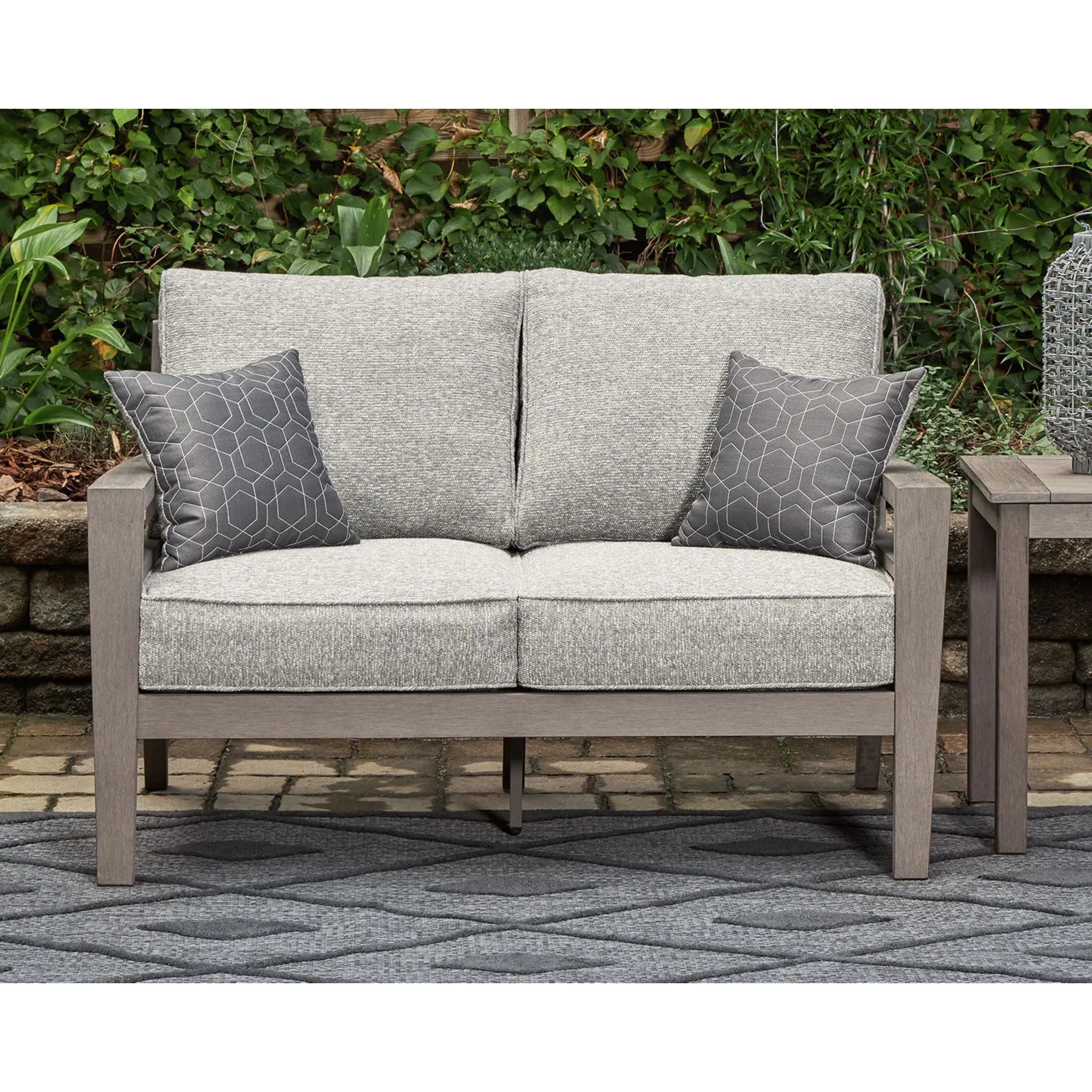 Hillside Barn Outdoor Loveseat with Cushion