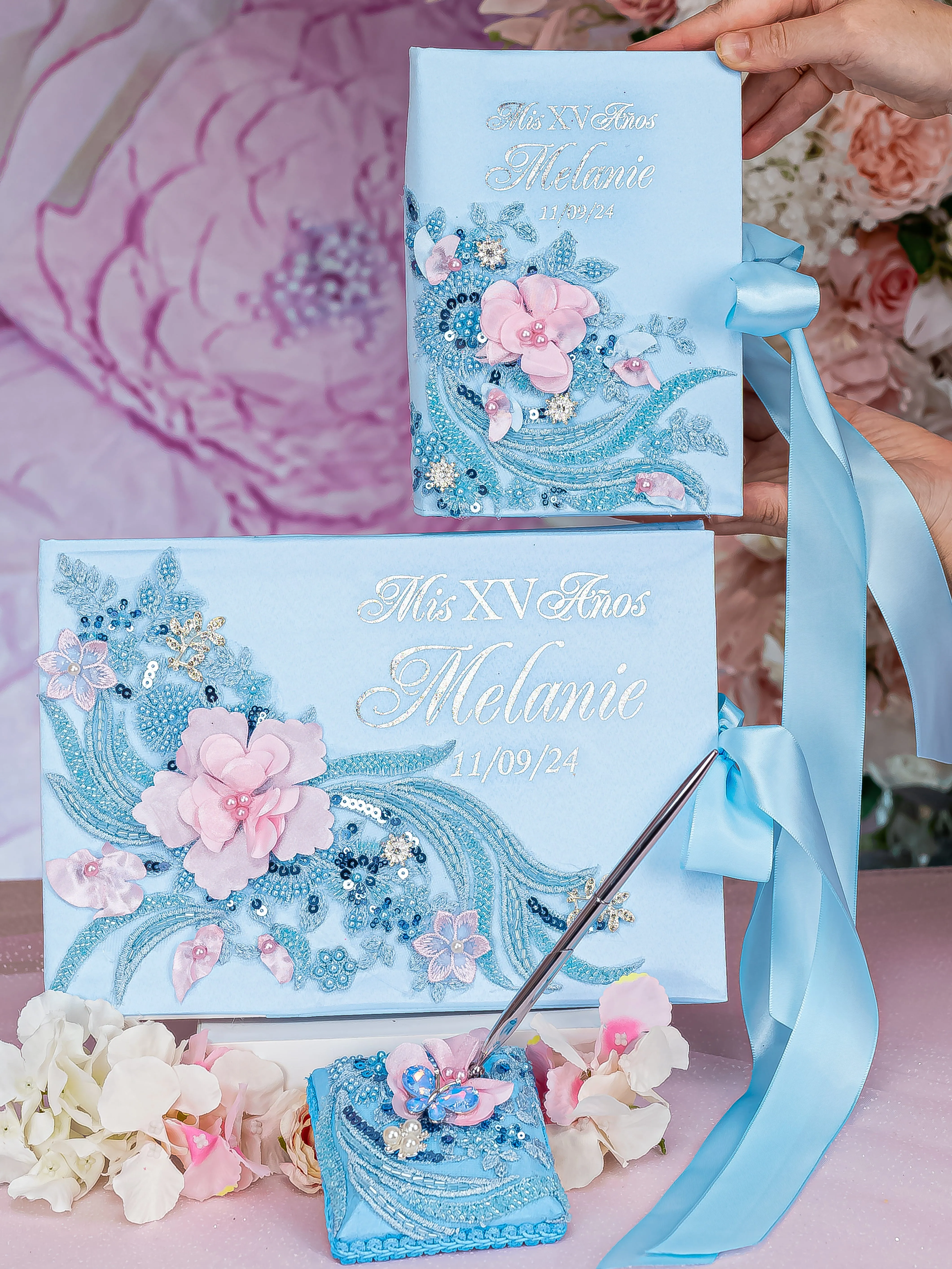 Light Blue with Pink Quinceanera Bible (Spanish version)