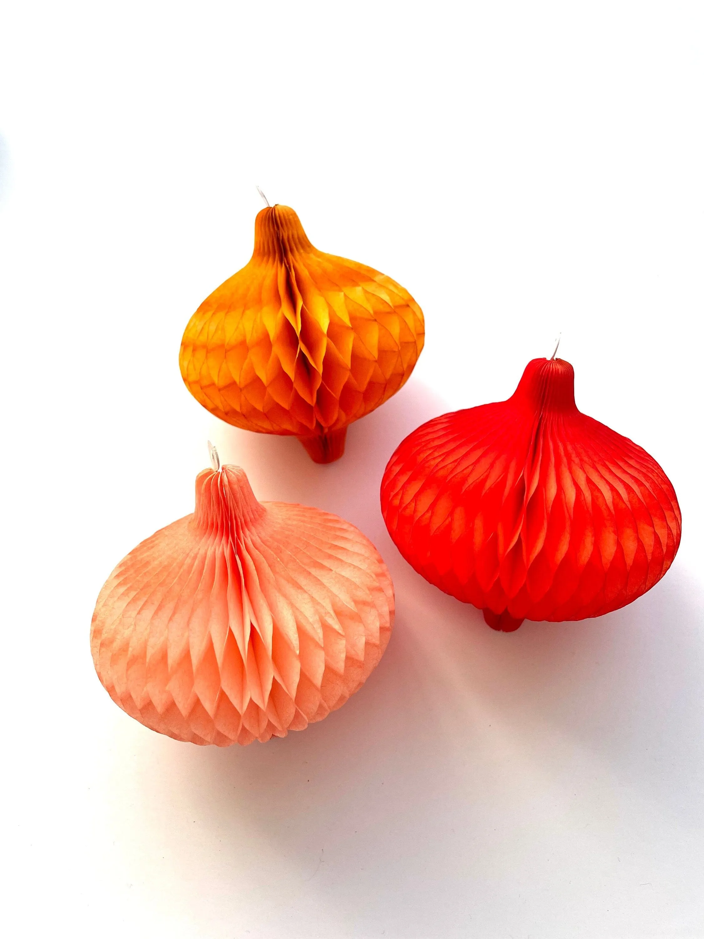 Mini honeycomb paper baubles - Christmas decorations - 5 baubles set -